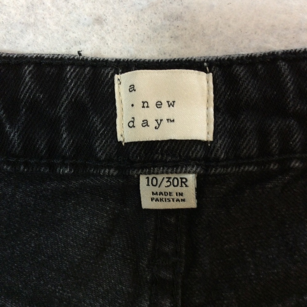 a new day Black Boyfriend Jeans size 10 gently used #316 - Picture 2 of 8